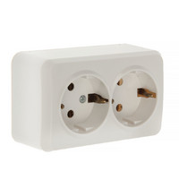 Розетка Smartbuy Юпитер SBE-03W-16-S2-Z-C (2-м с/з накладная 16А белая)