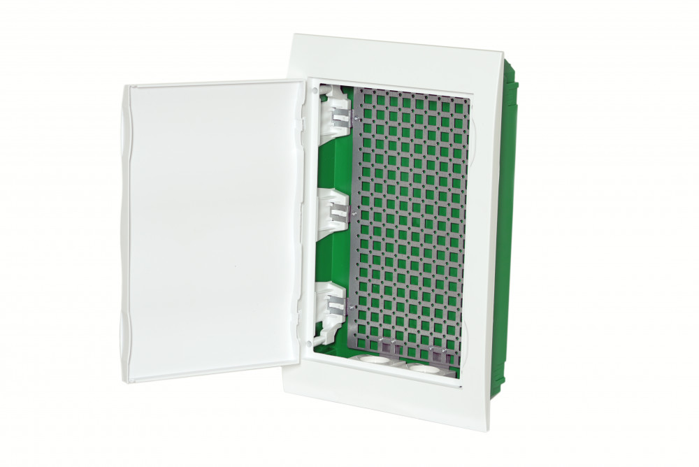 Бокс CityBox ЩРВ-П-36 мод EZ9E312P2Fit (мультимедийный встр пласт бел дверь белая 3 ряда IP41)