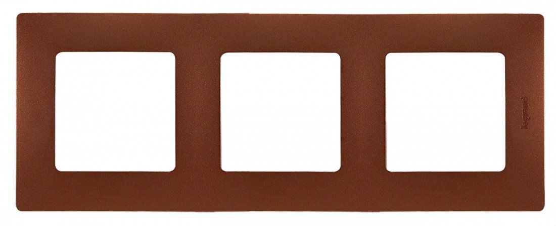 Рамка для розетки Legrand Etika 672573 (3-местная, какао)