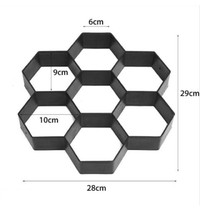 Форма для изготовления дорожек Tundra 4265028 29х28х4 см (черный)
