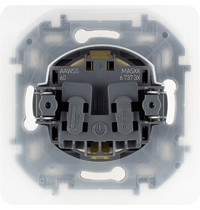 Розетка штепсельная Legrand Inspiria 673741