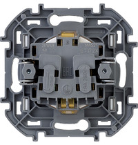 Розетка штепсельная Legrand Inspiria 673720