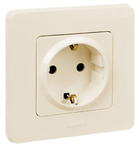 Розетка штепсельная Legrand Inspiria 673721