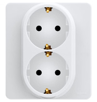 Розетка штепсельная Legrand Inspiria 673750